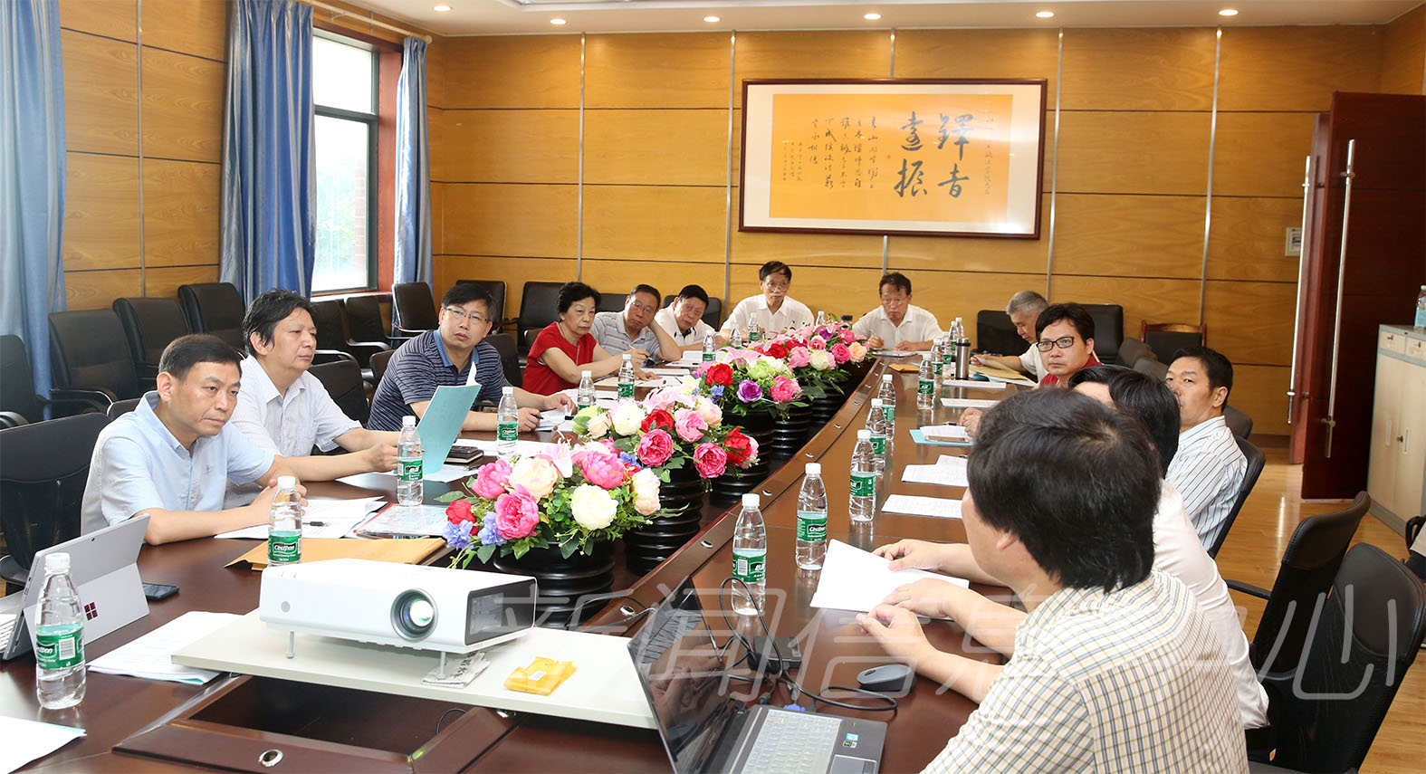 校评估专家组对政法学院进行第二轮督查