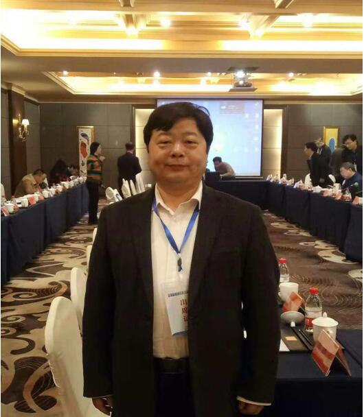   颜三忠教授参加企业腐败风险防控高端论坛并作主题报告