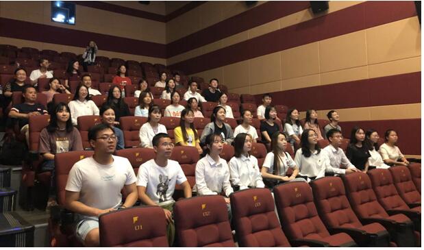 政法学院组织开展《一生只为一事来》观影活动